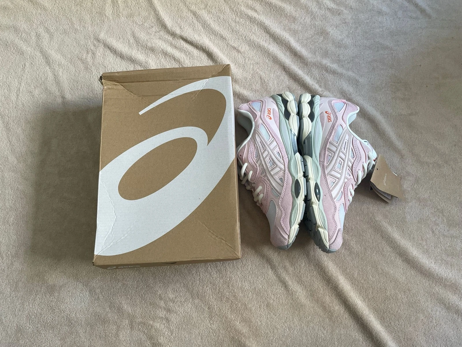 ASICS GEL Roses – Taille 41,5 – Très bon état – Running / Streetwear – photo 3
